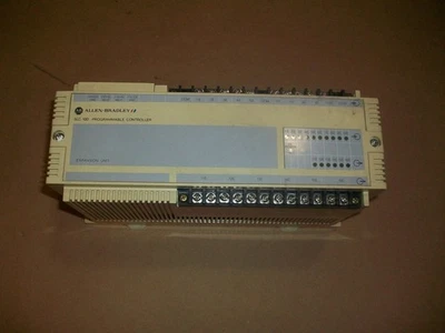 Allen Bradley SLC 100 1745-E101 Programmable Controller Expansion Unit Ser B - Image 1 of 4