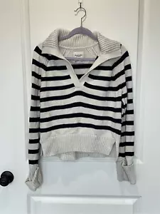 Abercrombie & Fitch White and Navy Striped Collared Sweater Size Small - Picture 1 of 8