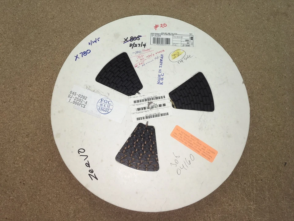 (LOTE DE 50 PIEZAS) SJ-2515-SMT, CUI, CONN JACK ESTÉREO 2,5 MM SMD R/A Foto 1 de 1