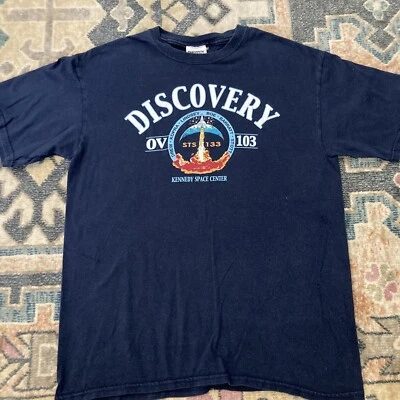 Vintage Kennedy Space Center Discovery STS-105 T-Shirt Size Medium Navy - Image 1 of 4