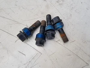 PORSCHE CAYENNE 958 2011-2019 4X TUERCAS RUEDA - Imagen 1 de 3