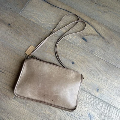 Bolso de hombro básico Coach Vintage Masilla Bonnie Cashin Cartera sin asas Ciudad de Nueva York Foto 1 de 4