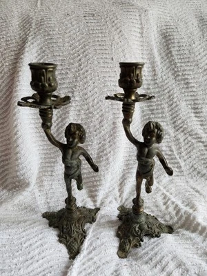 2 anciens bougeoirs en bronze - Photo 1/4