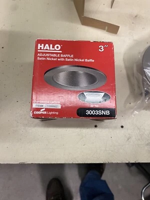  Halo Empotrado 3003SNB 3 Pulgadas 35 Grados Ajuste Ajustable con Deflector Níquel Satinado Foto 1 de 2