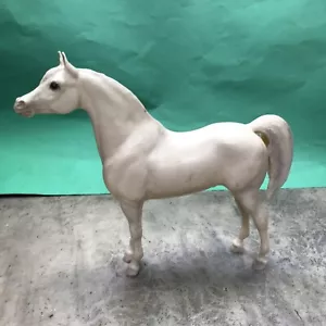 Vintage Breyer 1989 Proud Arabian Stallion Gray White Model 804 - Fast Shipping! - Picture 1 of 22