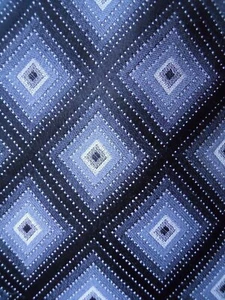 Van Huesen Tie Black Grey Diamond Checkered Pattern Mens Necktie - Picture 1 of 10