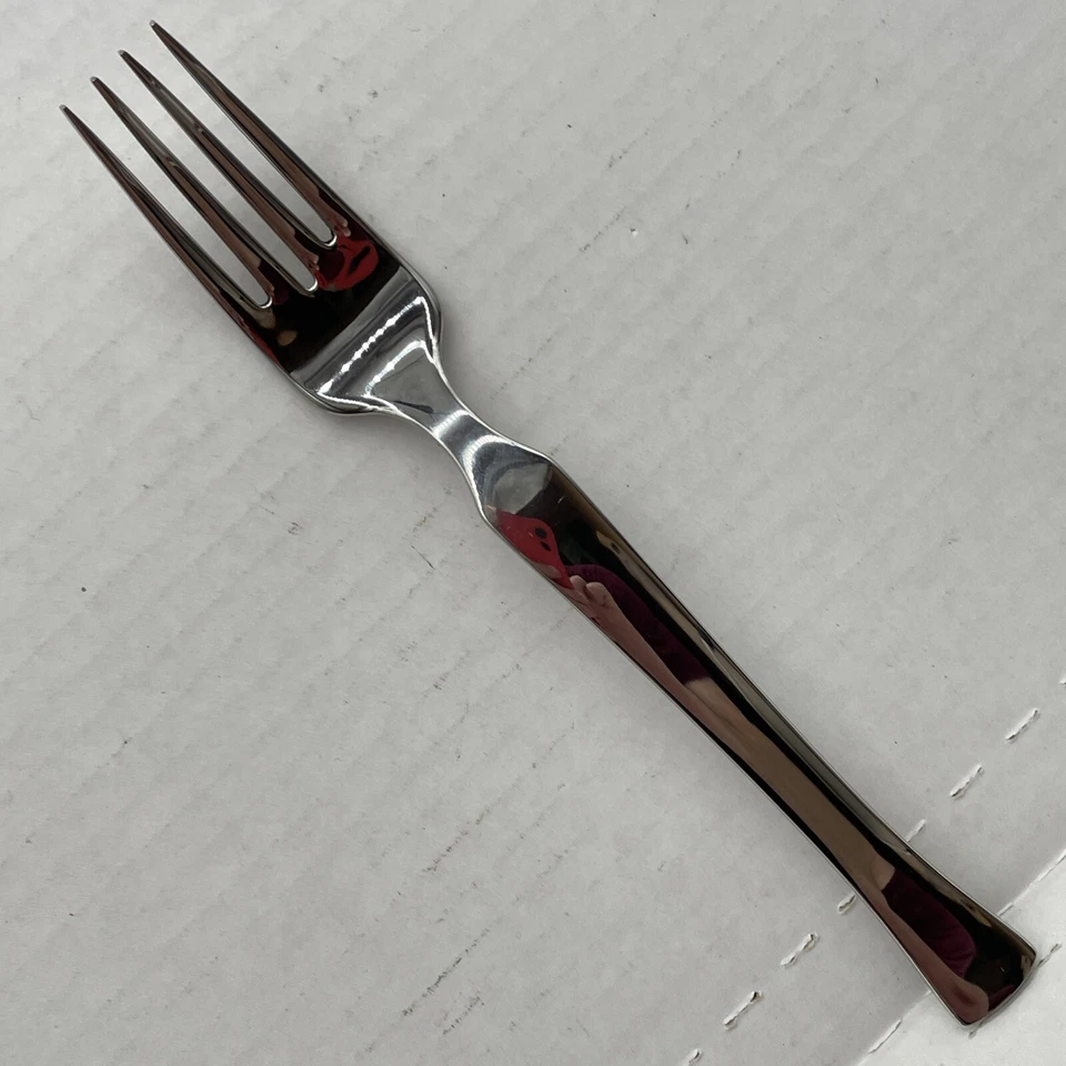 Oneida Silver Mod Pattern Dinner Fork 7.5" Stainless, Glossy, Community, USA - Image 1 of 4