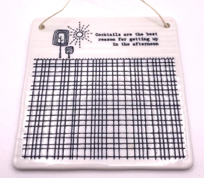 Letrero/azulejo de cóctel de porcelana del este de la India 4 x 4" Happy Hour Foto 1 de 4