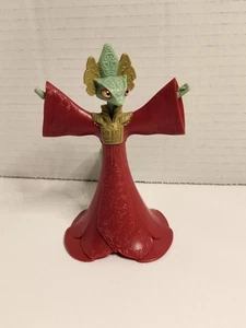 Kung Fu Panda 4 Burger King Exclusive "The Chameleon" Toy - Picture 1 of 5