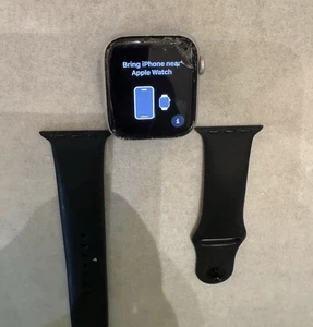 Apple Watch SE (GPS + Celular) 44 mm Plateado [A2354] Desbloqueado JUSTO - Imagen 1 de 9