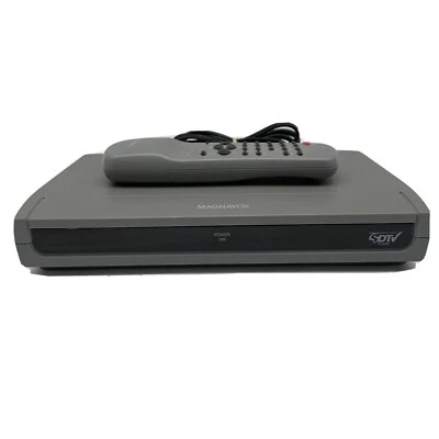 Magnavox TB110MW9 - DTV Digital To Analog Converter  w/ Remote - Image 1 of 2