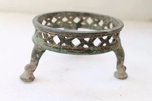Antique Old Handcrafted Brass Jali Cut Work Fine Quality Tripod Pot Stand NH3038 - Picture 1 of 10