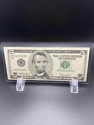 1999 - 5 Dollar Bill Star Note. And Low Number. - Image 1 of 4