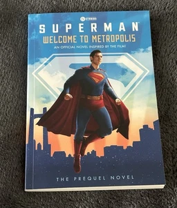 Superman Welcome to Metropolis The Prequel Junior Novel David Lewman DC Comics - Foto 1 di 2