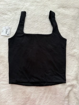  Топ без рукавов укороченный American Eagle Outfitters размер X-small - Изображение 1 из 3