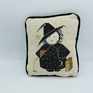 Little Witch Needlepoint Throw Pillow Petit Point Checkered Halloween 6.5 x 7.5 - Picture 1 of 7