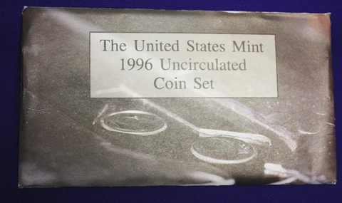 1996  U.S. MINT SETS Produced  BY U.S. MINT w/50th W mint  dime Cover