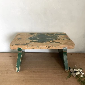 Vintage Fußhocker Holz grün lackiert primitives Dekor - Bild 1 von 6