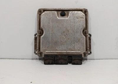 9647474680 9647474680 CENTRALINA MOTORE PER PEUGEOT 807 1° Serie Diesel 2200 - Immagine 1 di 4