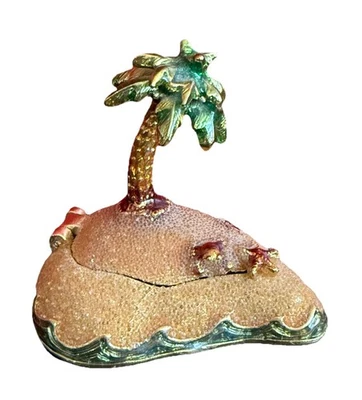 MONET Palm Tree On Island Collectible Enamel Keepsake Trinket Box Retired - Image 1 of 4