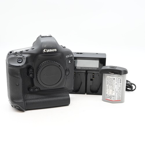 Canon EOS 1D X 18.1MP Digital SLR Camera Body 1DX [Parts/Repair