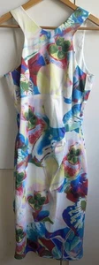 Karen Millen Multi Orchid Print Pencil Dress Size 12 Hanger Doesn’t Do Justice - Picture 1 of 11