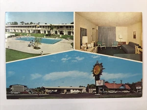 Titusville Florida APOLLO MOTEL 1966 ROADSIDE Postcard - Picture 1 of 11
