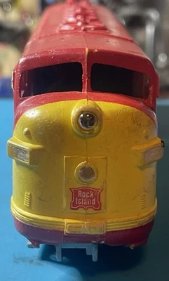 RSO Model Power HO Rock Island  F9 Locomotive Diesel Engine Serviced Lot 293 - Image 1 of 3
