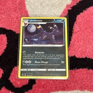 Umbreon SWSH129 – Pokémon TCG Black Star Promo - Picture 1 of 5