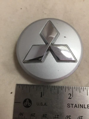 Tapacubos Mitsubishi Galant Lancer Eclipse 2007-12 tapa antipolvo tapa OE 4252A013ZZ Foto 1 de 4