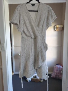 Beautiful White Lace City Chic Dress Size Xs - Picture 1 of 4