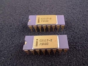 Qty 2: Vintage Intel C2117-2 Ceramic Gold-Plated Pins DRAM Collectible RARE - Picture 1 of 4