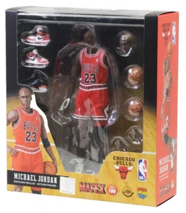MICHAEL JORDAN Chicago Bulls Mafex n.100 Medicom toy - Foto 1 di 14