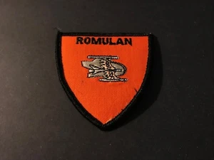 STAR TREK Romulan Shield Patch Bird Of Prey Spaceship Trekkies Rare Vintage - Picture 1 of 8