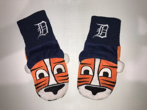 Detroit Tigers Kids Mittens - Genuine Merchandise- Size S/M Cover
