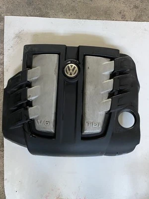 Volkswagen Touareg I 2007 Diesel Top engine cover trim 059103925 ERD10880 Foto 1 de 4
