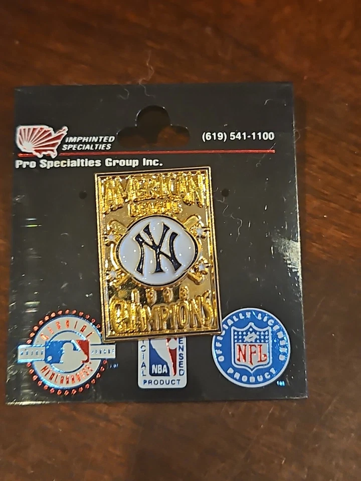 new york yankees 1998 World Series championship champion lapel pin American Al - Image 1 of 1