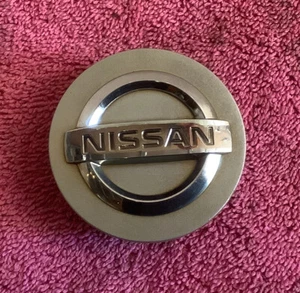 Nissan Altima Maxima Murano 350 Hubcap Center Cap OEM   40342 AU510 - Picture 1 of 2