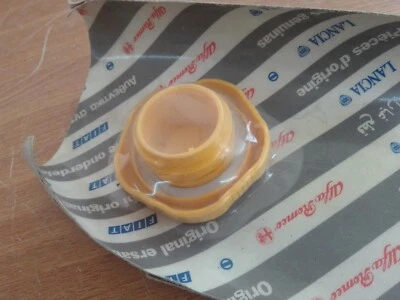 Tampa de enchimento de óleo para Fiat Lancia Alfa Romeo 46548444 fabricante de equipamento original - Imagem 1 de 2