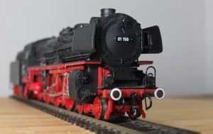 Roco 43240 HO gauge DRG BR01 steam locomotive in DB black livery - Picture 1 of 18