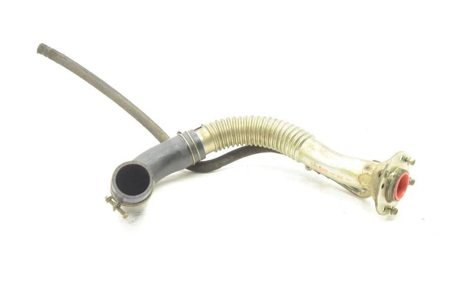 1982-1983 Datsun 280zx 2+0 Turbo MT Fuel Filler Neck Assembly Foto 1 de 4