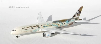 Herpa Ali 1:500 - 535748 - Boeing 787-9 Etihad " Choose Saudi Arabia " Nuovo & - Immagine 1 di 3
