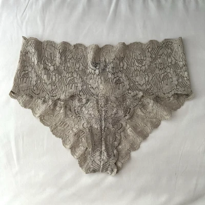 Nuevo con etiquetas Pantalón Cosabella Never Say Never Hottie Lowrise M/L Sombra mediana grande Foto 1 de 4