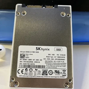 SK Hynix - 2.5" - SATA - SSD - 128GB - Picture 1 of 1