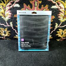 New Belkin Grip Swell Silicone iPad 1st Gen Cover Case Black W/Wavy White Lines