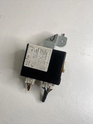 2003-2006 Mazda 6 Mazda6 Keyless Entry Module GK2A675DZ GK2A-67-5DZ - Image 1 of 4