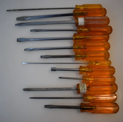 Xcelite Tools USA lot of 13 Screwdrivers and Nut Drivers Phillips and Flathead - Image 1 of 4