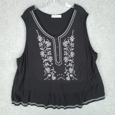 Faded Glory Top Womens 4x Black White Floral Embroidered Rayon Sleeveless - Image 1 of 4