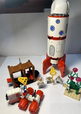 LEGO SpongeBob SquarePants 3831 Rocket Ride 2008 Retired 100% Complete No Box - Image 1 of 4