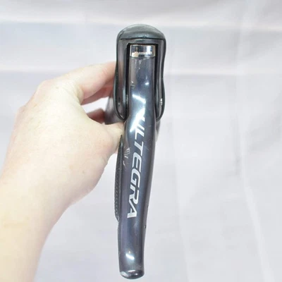 Shimano Ultegra Di2 6700 ST-6770 RIGHT/REAR 10 Speed ELECTRONIC STI Shifter - Image 1 of 4